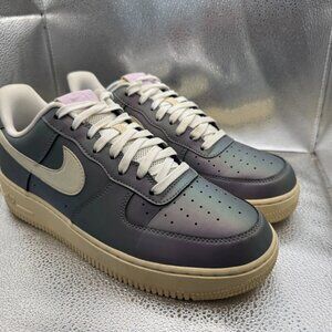 Size 10 Nike Air Force 1 ‘07 Low Mens Iced Lilac Summit White Sneaker 823511-500